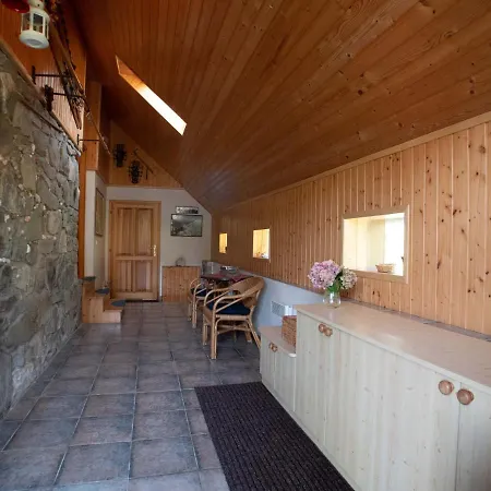 Apartman Kohoute V Koute شقة *
